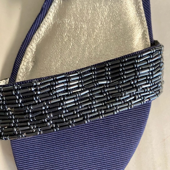 Adrianna Papell royal blue beaded shoes size 10.Beautiful beading. - Picture 12 of 13
